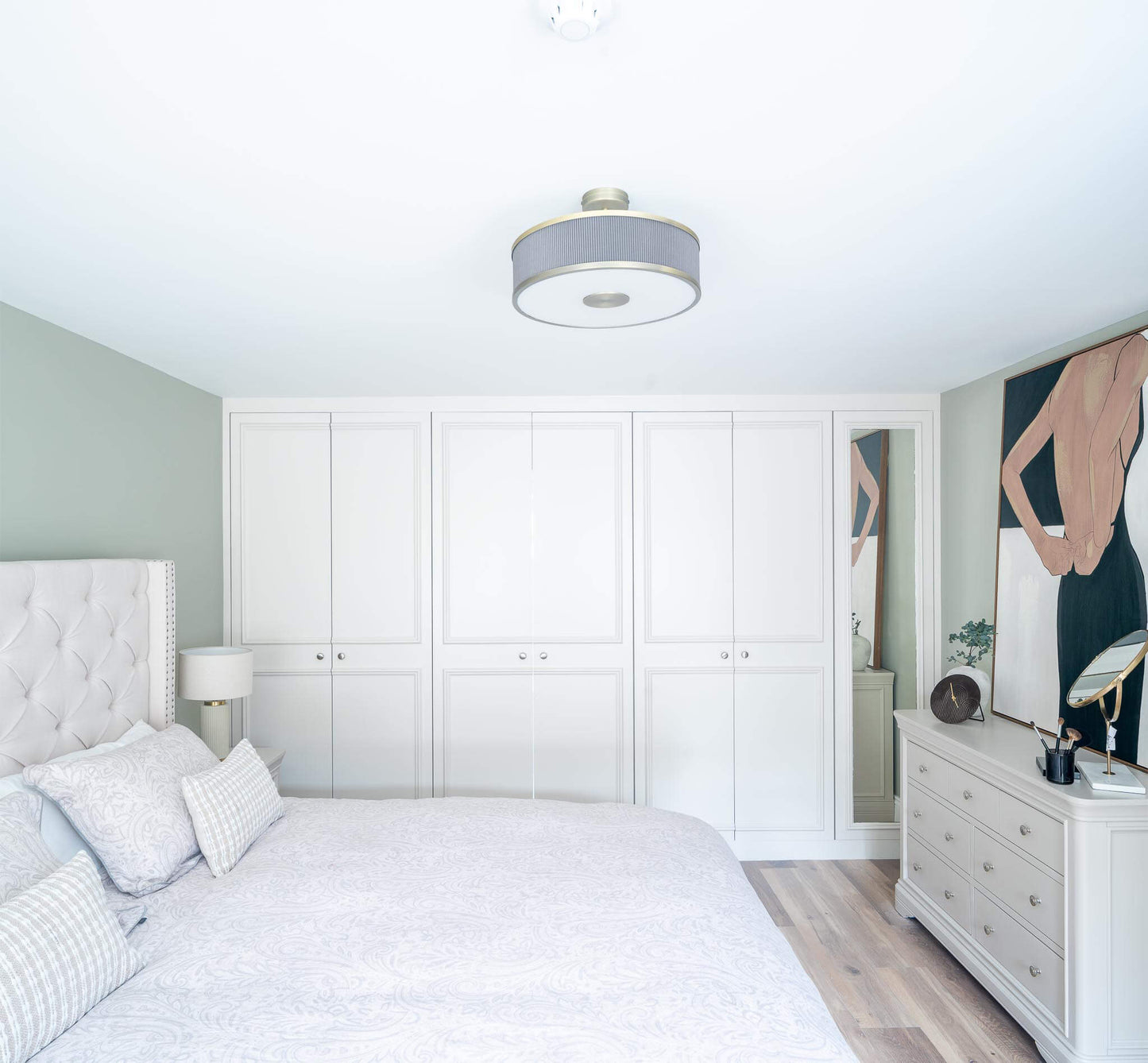 Gentleman's Abode